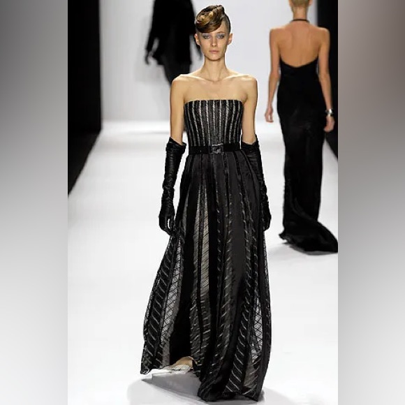 Euc Carmen Marc Valvo | Black | Size 6